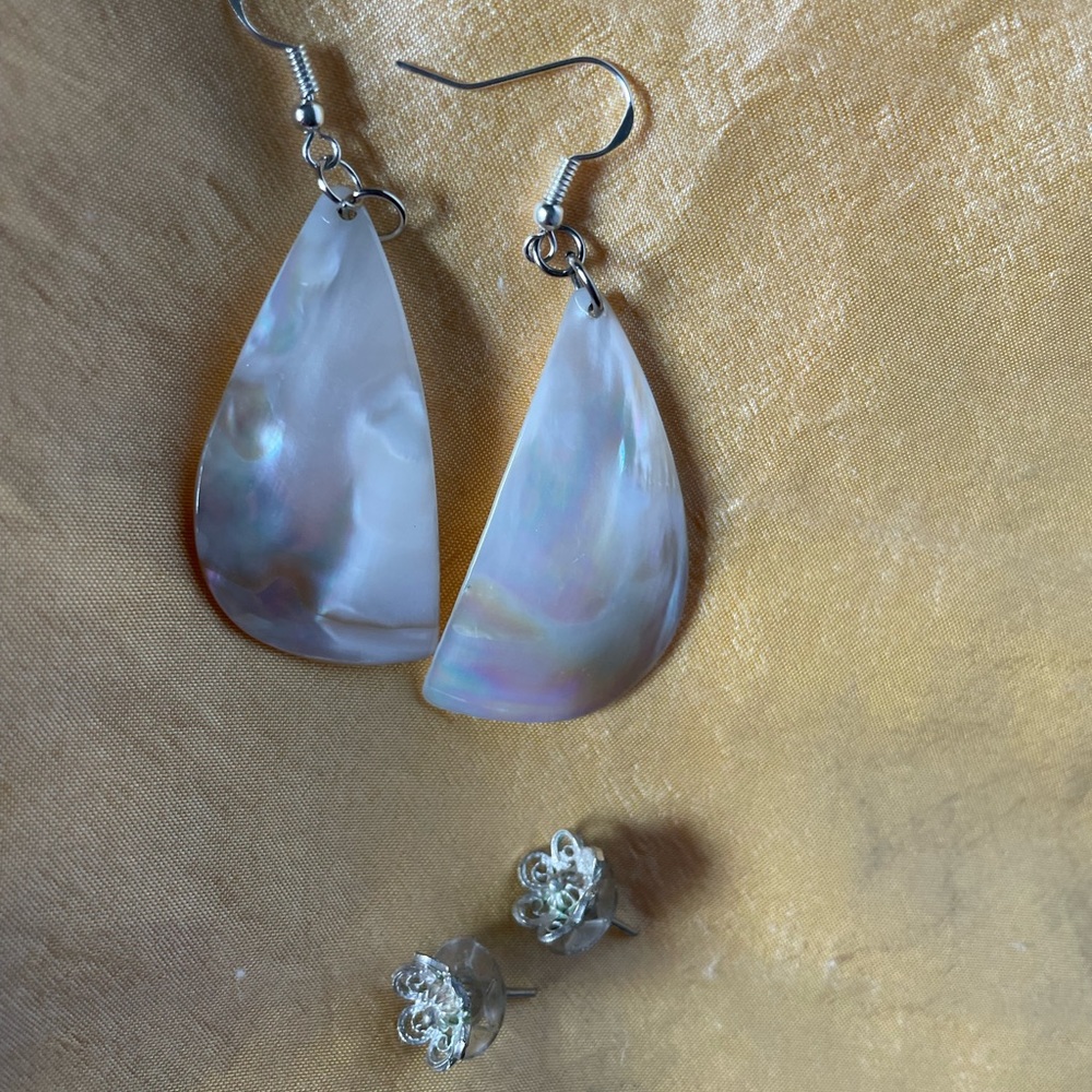 2 pairs - Metal flower back post, white abalone shell dangling earrings
